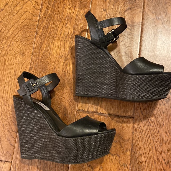 🌷STEVE MADDEN - Picture 3 of 5